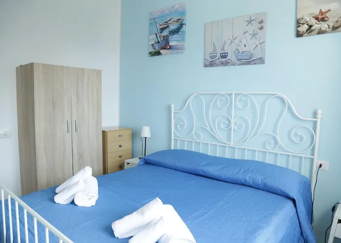 アパート Rosymar トロペーア